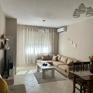  Apartment Sunrise Near The Center Albania
